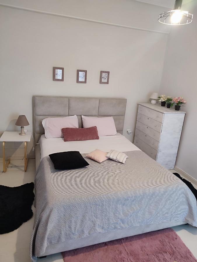CKBSM Kalamata apartment Bagian luar foto